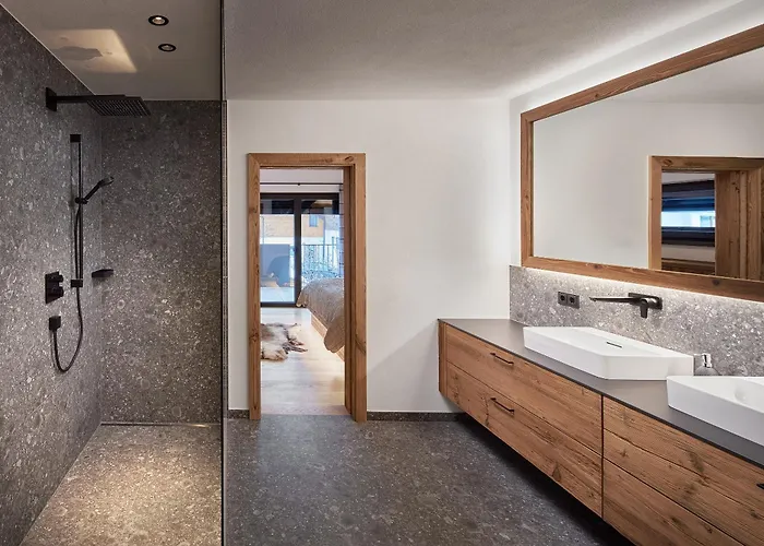 Alpin Residenzen Eichenheim By Alpina-holiday *