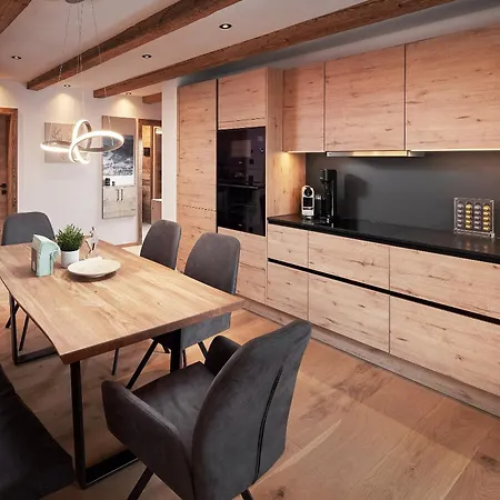 Alpin Residenzen Eichenheim By Alpina-holiday Aurach bei Kitzbuehel